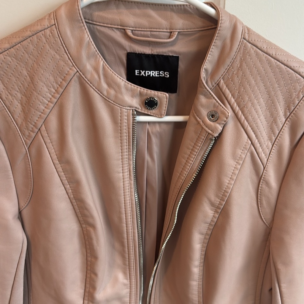 Express Leather Jacket - Picture 4 of 5